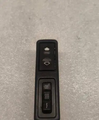 BMW 3 E36 Seat heating switch 1387917 06600 6131