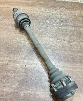 BMW 3 E90 E91 Rear driveshaft