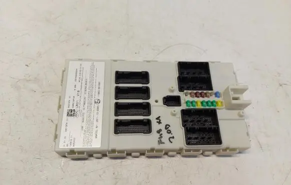 BMW X1 F48 F49 Other control units/modules 6821974-01