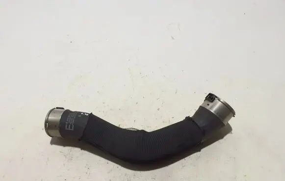 Mercedes-Benz GLA H247 Intercooler hose/pipe A2475280182