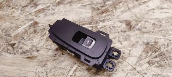 KIA Stinger Electric window control switch 93580J5010