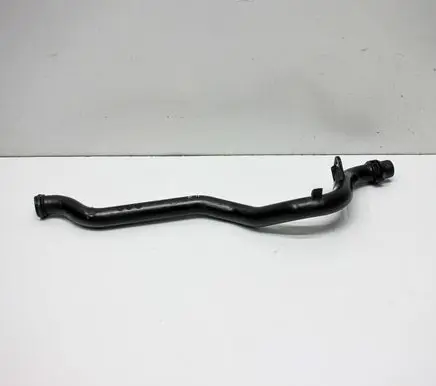 Engine coolant pipe/hose