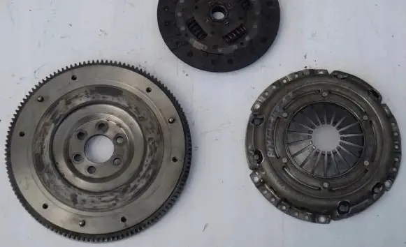 Volkswagen Polo V 6R Clutch set kit 3250169
