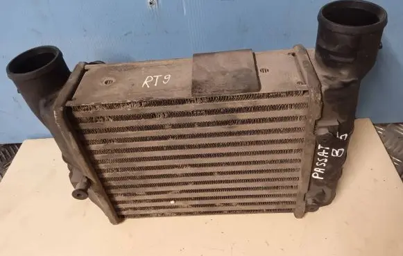 Volkswagen PASSAT B5 Intercooler radiator