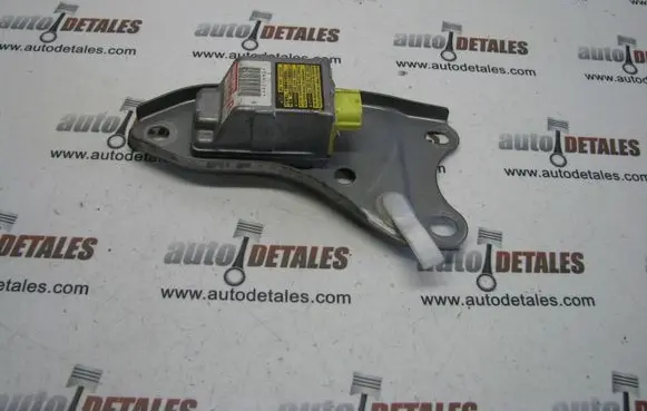 Toyota Avensis Verso Airbag deployment crash/impact sensor 8986044010