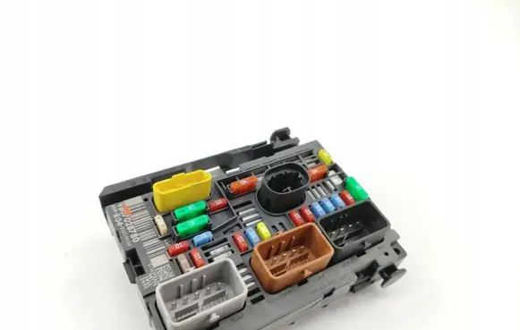 Peugeot Partner BSM Control unit 9807028780