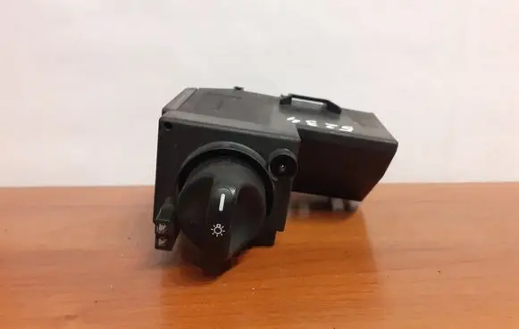 Mercedes-Benz E W210 Light switch 5234 2105451404