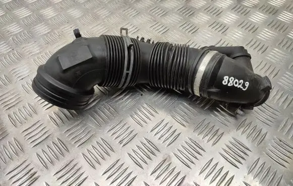 Volkswagen Touran III Air intake duct part 5QA129654G 5Q0129635