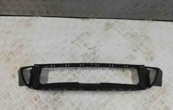 BMW 5 F10 F11 Front bumper lower grill 339722