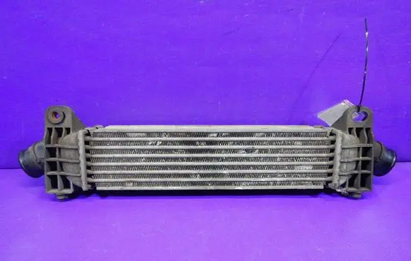 Ford Mondeo Mk III Intercooler radiator 1S7Q9L440AD