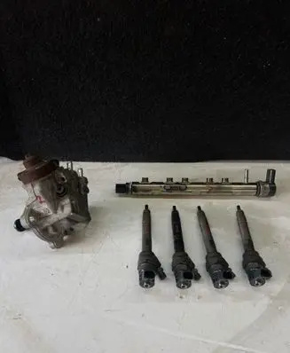 BMW 3 F30 F35 F31 Fuel injection system set 0445010517 7810696 0445110382