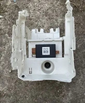 Opel Vivaro Alarm control unit/module 9673523380