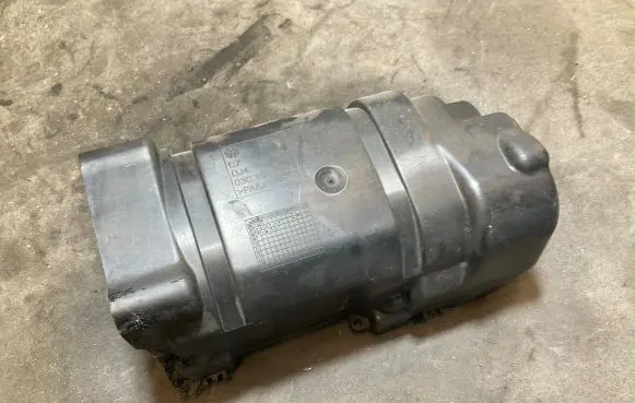 Other engine bay part