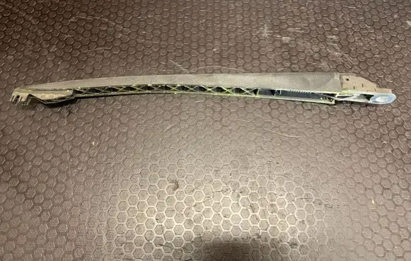 Citroen C5 Rear wiper blade arm 80001777