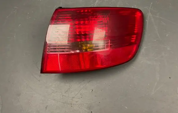 Audi A6 S6 C6 4F Rear/tail lights 4F9945096 89036920