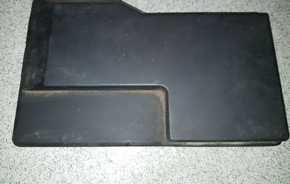 BMW 3 E36 Fuse box cover 61131387613