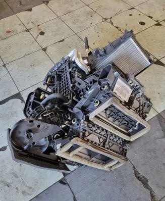 Ford Focus Interior heater climate box assembly F1F119B555AB