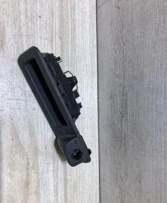BMW 1 F70 Tailgate/trunk/boot exterior handle 8494246