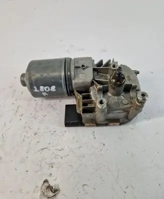 Volkswagen Caddy Wiper motor 1T1955119A
