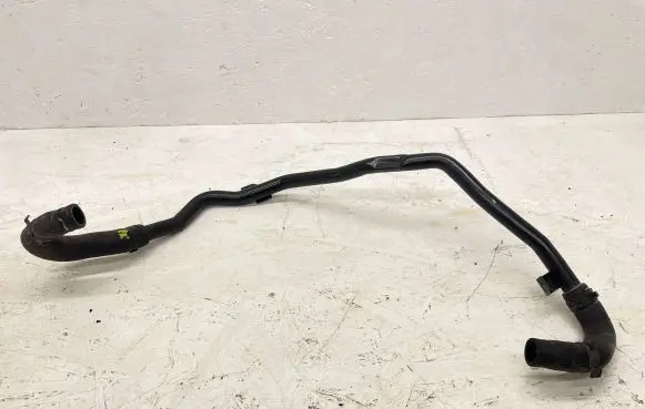 Volkswagen Tiguan Engine coolant pipe/hose 5N0121070F