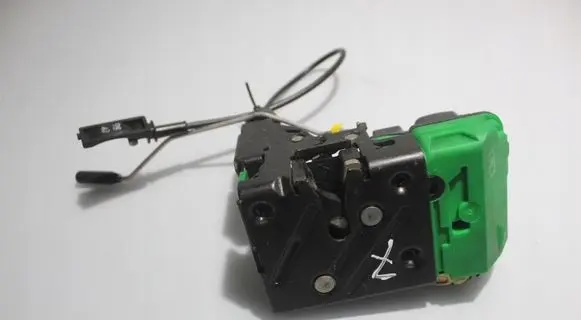 Volvo S80 Front door lock