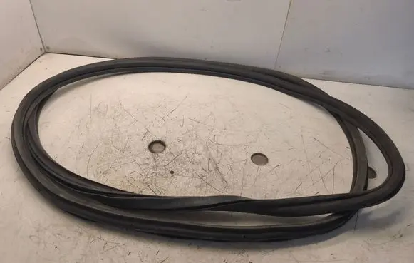 Volkswagen Crafter Front door rubber seal 7C0837911D