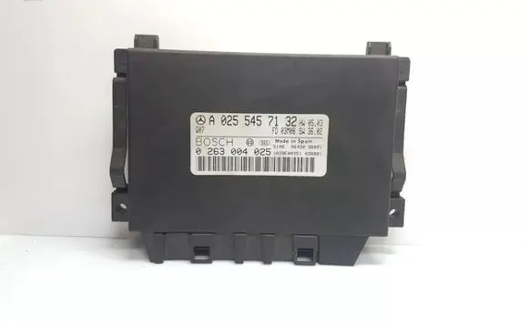 Mercedes-Benz E W211 Parking PDC control unit/module A0255457132