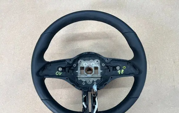 Mercedes-Benz E AMG W213 Steering wheel A0994608103