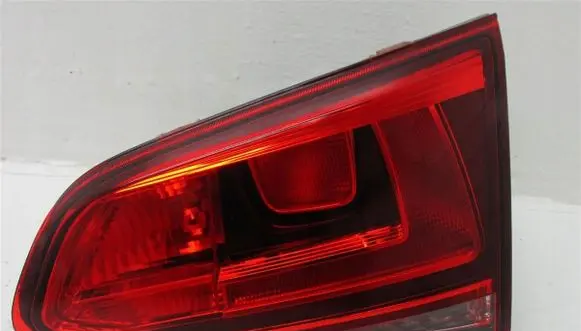 Volkswagen Golf VII Tailgate rear/tail lights