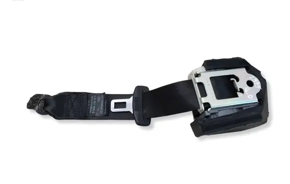 Audi TT TTS Mk2 Rear seatbelt 8J8857806B
