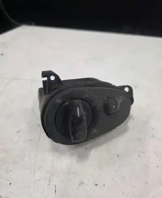 Ford Mondeo MK IV Light switch 98AG13A024CH 04052524 010330