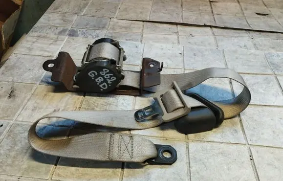 Chrysler Pacifica Third row seat belt P0TS761L2D