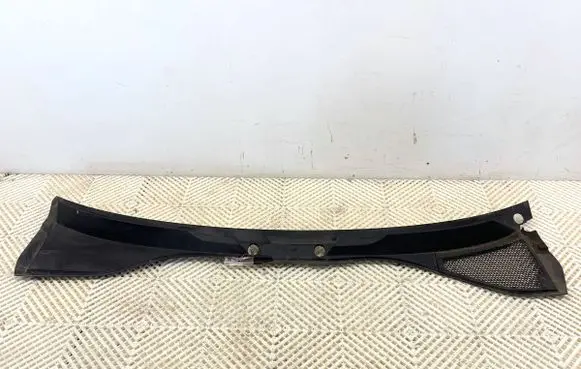 Audi Q7 4L Wiper trim
