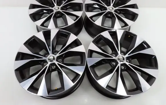 Mercedes-Benz EQB R18 alloy rim 3V0601025P