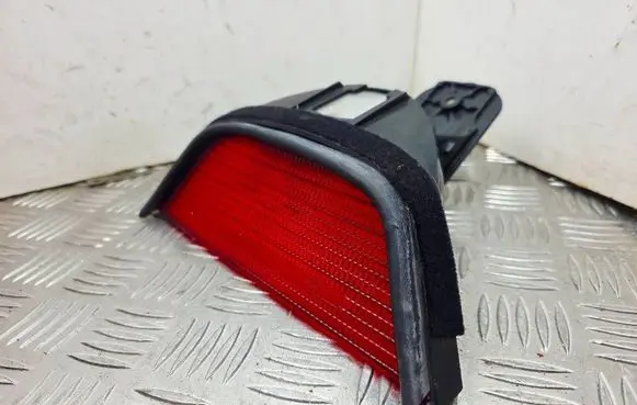 BMW 5 E39 Third/center stoplight 8360568