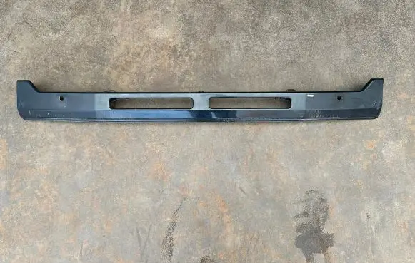 Mitsubishi Pajero Front bumper lower grill MB274267