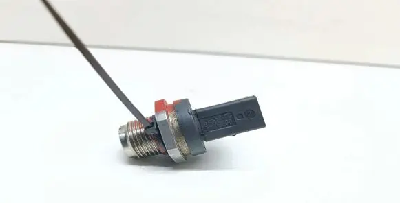 Fuel pressure sensor