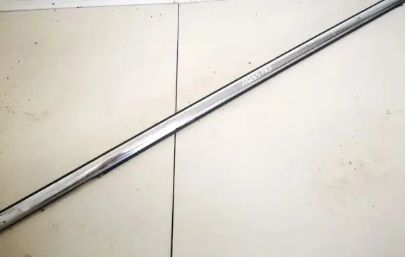Mazda Xedos 9 Front door glass trim molding 