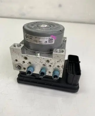 BMW 4 F32 F33 ABS Pump 6897113