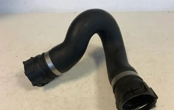 Audi A7 S7 4G Engine coolant pipe/hose 4G0122101