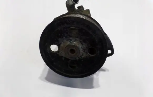 Land Rover Discovery 3 - LR3 Power steering pump QVB500660