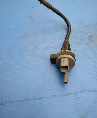 Opel Crossland X Vacuum valve 9802009480