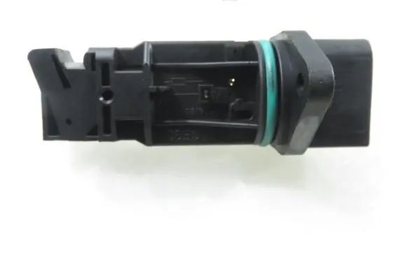 Volkswagen Golf IV Mass air flow meter F00C2G2055