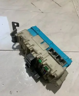 Mitsubishi Grandis Fuse module G8C507M 0891 2312003
