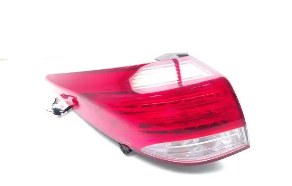 Hyundai i40 Rear/tail lights 924013Z000