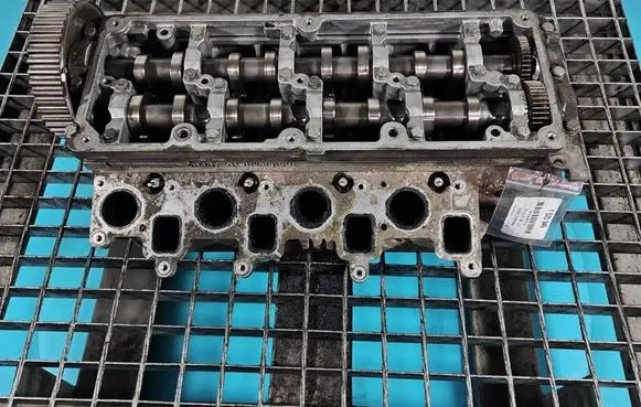 Volkswagen Golf VI Engine head 03L103373A IMPRK1520946