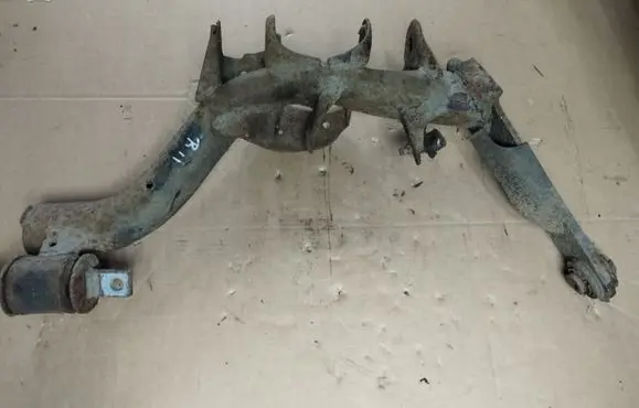 Honda CR-V Rear upper control arm/wishbone