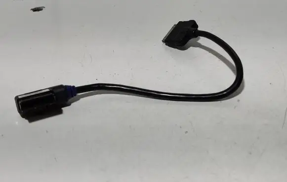 Audi A4 S4 B8 8K iPod connector socket 4F0051510K
