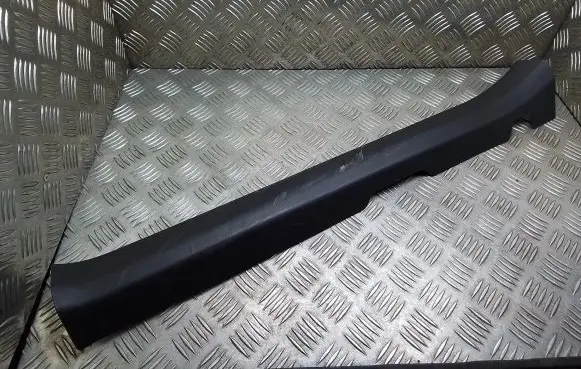 Lexus ES 250 - 300 - 330 Front sill trim cover 6791333180