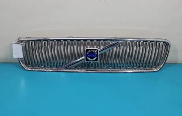Volvo V50 Front bumper upper radiator grill 8678554 IMPRK1374332